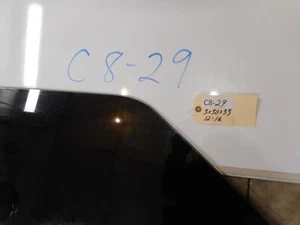 2005 LAND ROVER LR3 RIGHT PASSENGER SIDE FRONT DOOR WINDOW GLASS - Picture 1 of 4