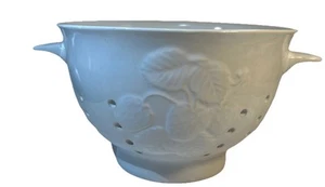 Porcelain 7.75" Colander By Designpac, White W Strawberries and Leaves. Handles - Picture 1 of 8