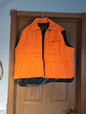 Northwest Territory Insulated Hunting Vest Camo & Blaze Orange Mens size XL - Image 1 of 4