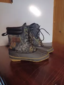 Camo Men Size 10 Boots 200 Gram Hunting Winter Boots WINCHESTER THINSULATE READ - Picture 1 of 14