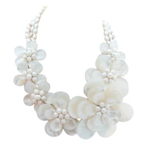 18" 3 Rows White Pearl  Shell Flower Statement Necklace - Picture 1 of 6