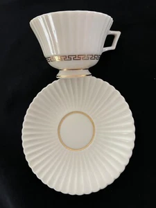 Taza y platillo retirados Lenox Cretan 0-316 - Imagen 1 de 5
