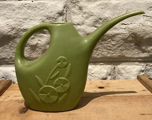Vintage Lustro Ware P11 Pea Green Watering Can Mid-Century Flower Made In USA - Picture 1 of 14