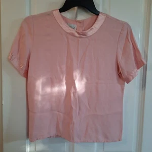 Impressions Of California Pink Short Sleeve CropBlouse Satin Collar Sz Large EUC - Picture 1 of 6
