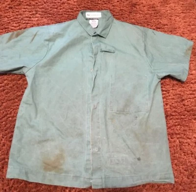 Magid/Westex Indura FR Green FR Welding Work Coat LARGE Short Sleeve - Image 1 of 4