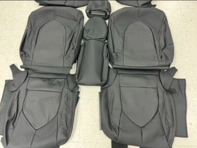 Fundas de asiento de cuero para 7 pasajeros Toyota Highlander 20-25 Foto 1 de 4