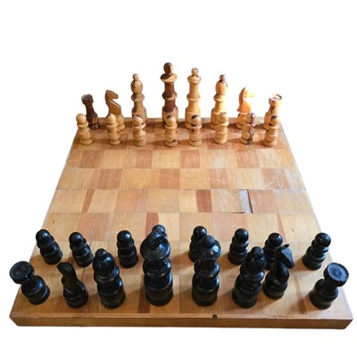 Enorme juego de ajedrez de madera vintage 10 1/4" king Foto 1 de 4