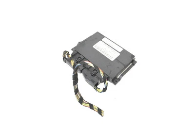 Centralina sensore parcheggio PDC MERCEDES-BENZ CLK C209 2007 263004099 - Immagine 1 di 4