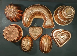 Menge 8 Aluminium Kupfer Jello Formen Kuchenform Küche Wandbehang Vintage Dekor  - Bild 1 von 19