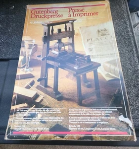 Rare Vintage 15th Century Gutenberg Printing Press 1/10 Scale Model Kit Vintage - Picture 1 of 4