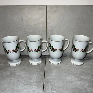 Set of 4 Vintage Japanese Fine Porcelain Christmas Holly Footed Holiday Mugs✅ - Bild 1 von 10
