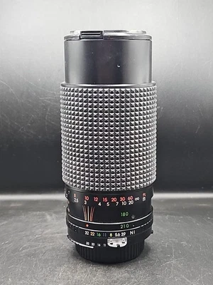 Albinar 70-210mm f/3.9 Zoom Lens 55mm macro 86178634 515949 - Image 1 of 4