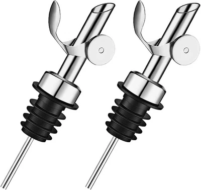 Paquete de 2 boquillas de licor y aceite de oliva dispensador automático de botellas abatibles plateado Foto 1 de 4