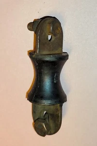 Auspuffhaltegummi Trabant 601 Aufhängung Auspuffhalter Auspuffgummi Auspuff gebr - Bild 1 von 4