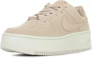 Taglia 8,5 - Scarpe da ginnastica basse Nike Air Force Sage da donna AR5339 - Foto 1 di 5