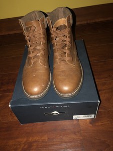 tommy hilfiger desert boots