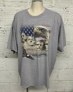 Gildan Vintage Unisex Mount Rushmore National Memorial T-Shirt Plus Size 4XL - Picture 1 of 9