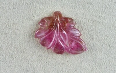 Natural Multi Tourmaline Carved Leaf 28.28 Cts Gemstone Pendant Brooch - Image 1 of 4