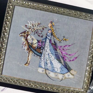 La regina delle nevi Mirabilia modello grafico punto croce contato MD143 - Foto 1 di 20