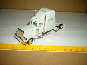 US-Truck Sattel-Zugmaschine   - Bild 1 von 2