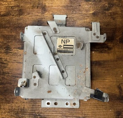 Nissan Altima 1997 motor ECM computadora caja cerebral ecu ecm 5ze1qb ja18f78eb4 qb Foto 1 de 4