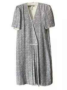 Vintage Soo Yung Lee 100% Silk Dress Fully Lined Hong Kong in Size 12 - Picture 1 of 9