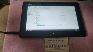 0709NN-PC/Tablet Fujitsu Stylistic Q572 - Picture 1 of 2