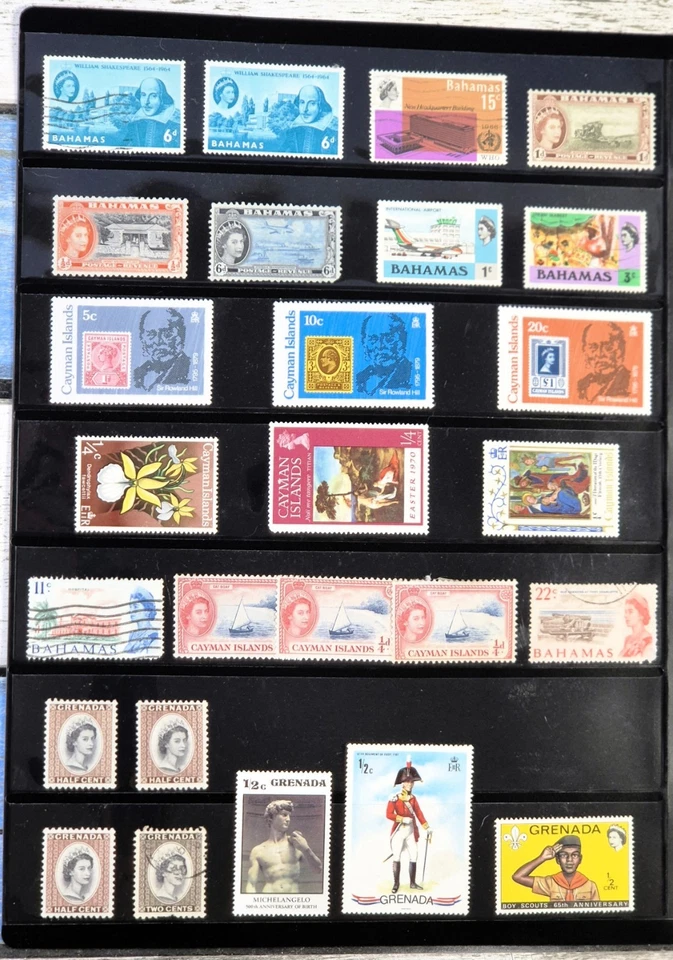 Stamps - BAHAMAS CAYMAN IS. GRENADA - Queen Elizabeth II - 1950-60s Sold as Seen - Image 1 of 1