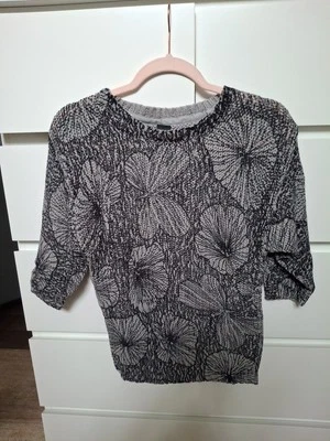 Pullover Grau Schwarz Blumenmuster  38  BC - Bild 1 von 2
