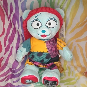 Peluche Sally Build A Bear Pesadilla antes de Navidad con traje nuevo con etiquetas - Imagen 1 de 9