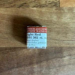 Winsor & Newton Artists’ Watercolour Paint Half Pan Light Red Vintage - Picture 1 of 4