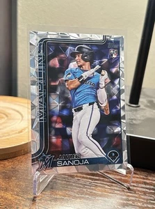 Javier Sanoja 2025 Topps Series 2 Diamanté Foil Parallel - #533 Marlins (RC) - Bild 1 von 2