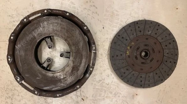 Комплект сцепления International Truck 1950-1978 органический диск 13 x 1 1/4 дюйма - Изображение 1 из 4