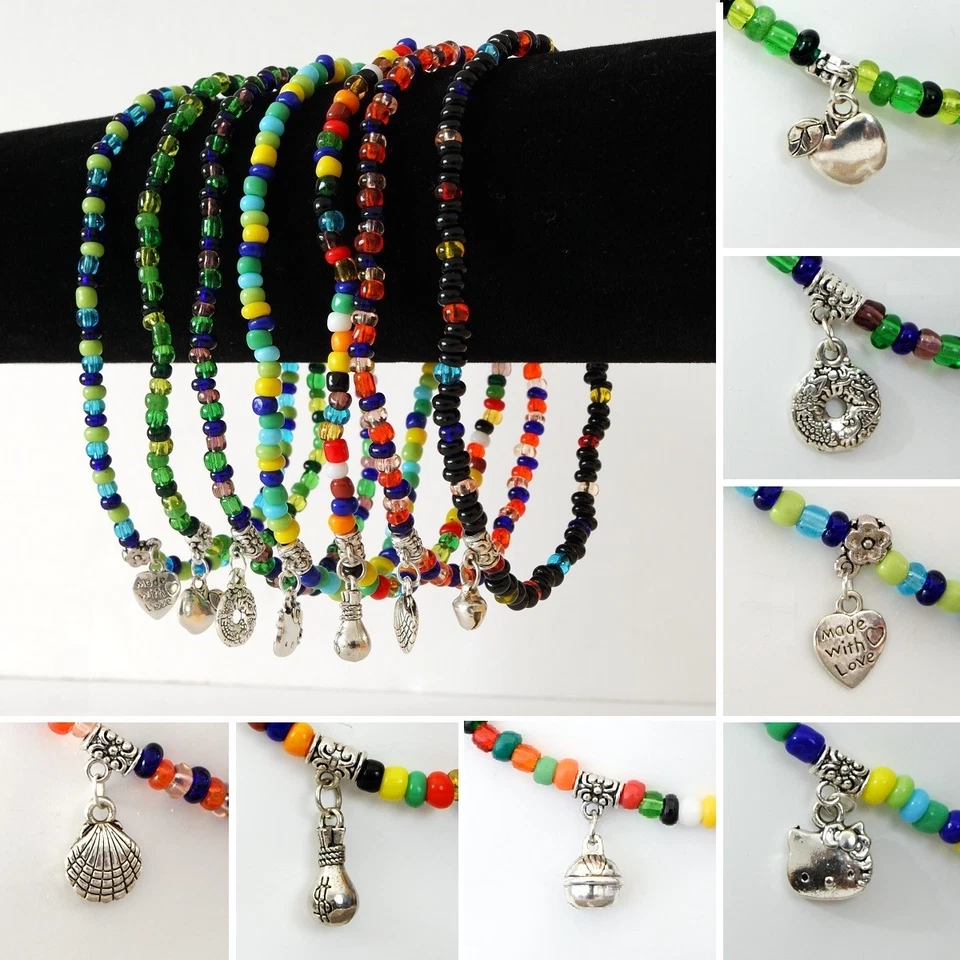Pulseira de tornozelo elástica de contas de vidro multicoloridas com berloque de prata tibetana - Imagem 1 de 1