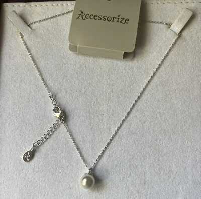 Halskette Kette Perlen Anhänger - Bild 1 von 2