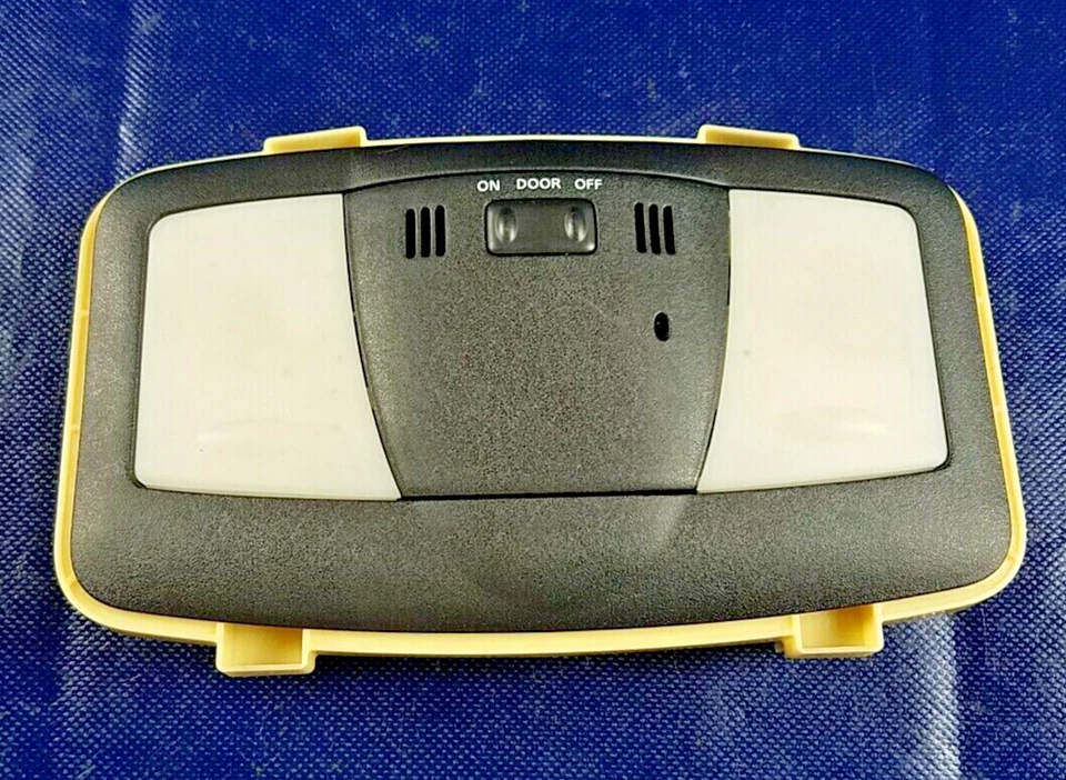 Nissan 370Z 2009-2014 cupé consola superior techo cúpula mapa luz lámpara # 62406 Foto 1 de 4