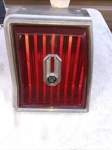 Pontiac Grand Prix 1981-1984 pasajero derecho lado derecho conjunto de luces traseras OEM - Imagen 1 de 4