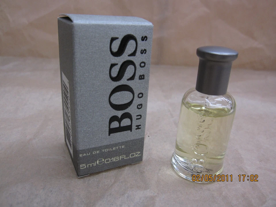 BOSS #6 (CINZA) por HUGO BOSS 0,17 FL oz/5 ml EDT Miniatura Splash Novo Na Caixa - Imagem 1 de 1