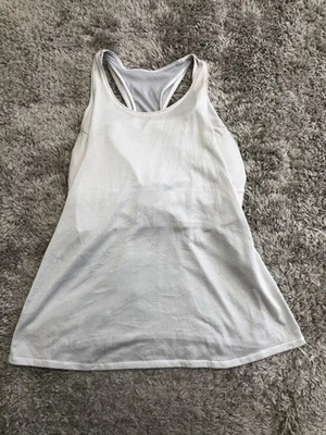 Camiseta sin mangas Lululemon para mujer 8 blanca malla espalda deportiva sujetador incorporado gimnasio atlético Foto 1 de 4