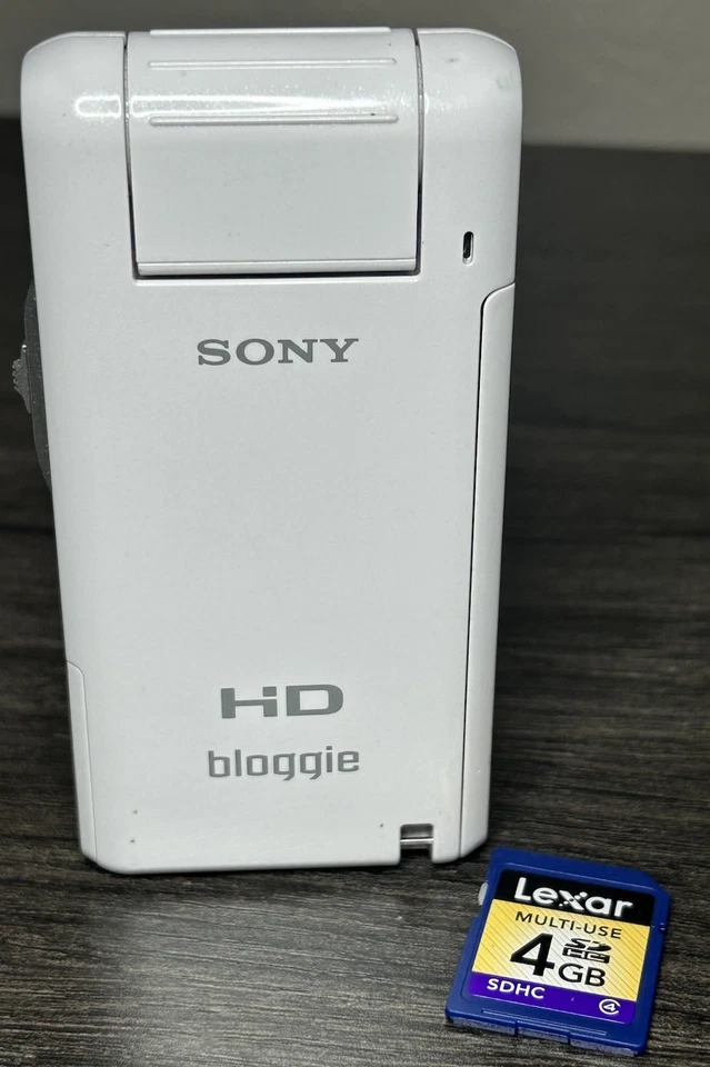 TESTED Sony Bloggie MHS-PM5 HD Self Recording White Camera w/ SD Card NO BATTERY - Image 1 of 4