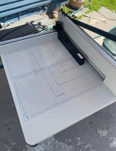 HFS Heavy Duty Guillotine Paper Cutter - 17" Commercial Metal Base A3/A4 Trimmer - Picture 1 of 2