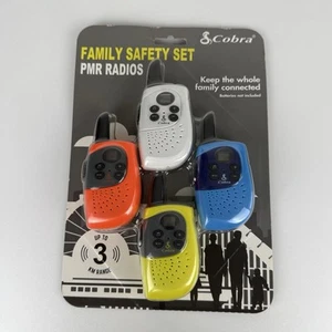 Cobra Walkie-Talkies Family Safety Set PMR446 Radios 4 Pack HM234 - Afbeelding 1 van 7