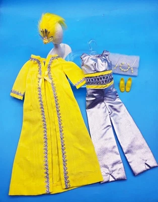 Ropa Barbie Vintage ESMALTE PLATEADO COMPLETA CASI COMO NUEVA!! Foto 1 de 4