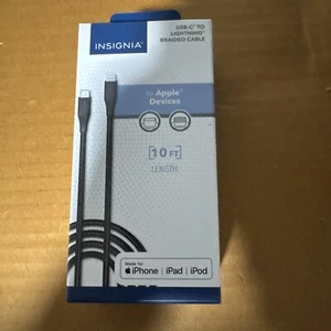 Insignia- 10USB-C to Lightning Charge-and-Sync Braided Cable - Black - Picture 1 of 2