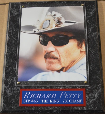 *SALE* RICHARD PETTY STP NASCAR FRAMED 8X10 PHOTO-GARAGE SIGN-12X15 WALL PLAQUE Cover