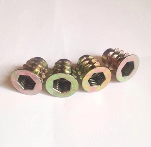 (4er Set) Technics Fuß SL-1200MK2 - MK6 Gummi unten Basis Fußmutter Einsatz - Bild 1 von 1