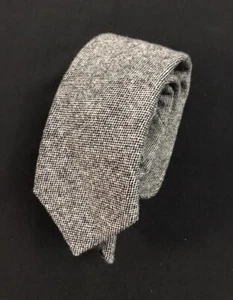 J Crew Tweed 100% Wool Narrow Tie Made In USA Gray 2.5 Inches - Picture 1 of 21