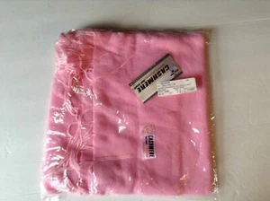 Flauschig weicher kuscheliger Schal rosa Neu in Verpackung 60" x 12" Damen Einheitsgröße - Bild 1 von 4