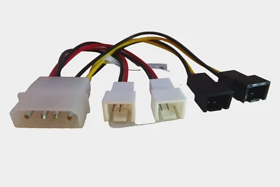 PC-Lüfter Stromkabel/Stromadapter, 5.25 4-Pin Stecker zu Lüfter je 2x(12 V+ 5 V) - Bild 1 von 2