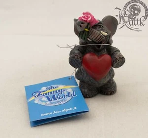 The funny World Les Apres Elefant verliebt Herz Rosen Blumen Strauß  S1 - Bild 1 von 5